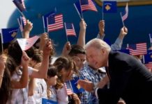 Amerika s’e bind opozitën