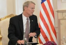 Delawie uron Ditën e Kushtetutës dhe pret institucione më të forta