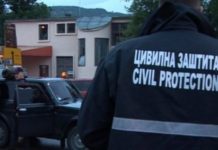 Nuk ka Asociacion pa zhbërjen e strukturave paralele