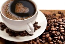 Ja çfarë ndodh me trupin tuaj kur pini një filxhan kafe