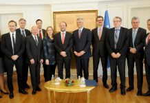 Thaçi e pranon se ndërkombëtarët nuk po pajtohen me nismën e tij për Ushtrinë