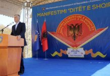 Thaçi, nga Kosharja: Luftën e UÇK-së nuk do ta mposhtë asnjë shpifje