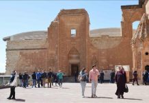 Saraji historik Is’hak Pasha në Turqi, destinacion i turistëve