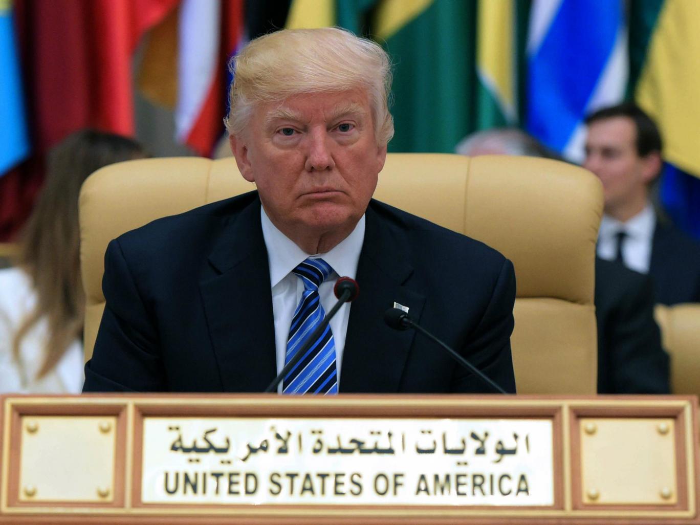 donald-trump-arabic