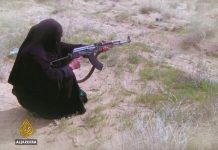 Gratë konservatore afgane që po ia fusin tmerrin ISIS-it (Video – Dokumentar)