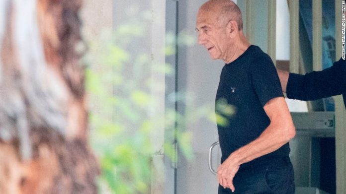 olmert-released-from-prison-exlarge-169