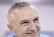 “E, pas vështirësisë vjen lehtësimi.” Kuran, El-Inshirah:5