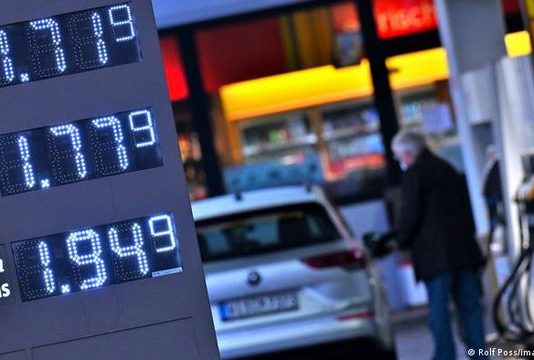 3 centë më lirë se dje, ky është çmimi i naftës sot në Kosovë