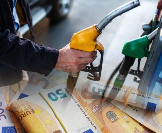 Nafta në Kosovë 4 centë më lirë se dje