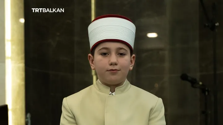 Rrugëtimi i hafizit më të ri në Ballkan