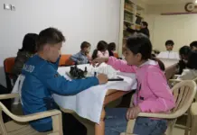 Trabzon, imami e shndërroi katin e poshtëm të xhamisë në një qendër rinore