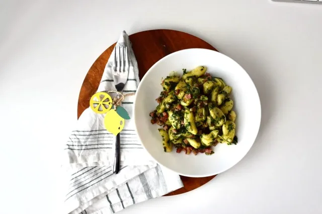 -640-0-1774820099xbacon-and-spinach-gnocchi-1024x683-358