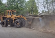 Nis rrënimi i 23 garazheve afër qendrës së paraburgimit në Mitrovicë e Veriut