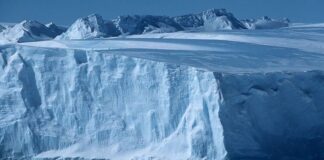 Shkencëtarët zbulojnë “lumin e lashtë” të fshehur nën Antarktidë