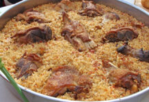 Mënyra më e shijshme e përgatitjes së tavës me pulë dhe oriz