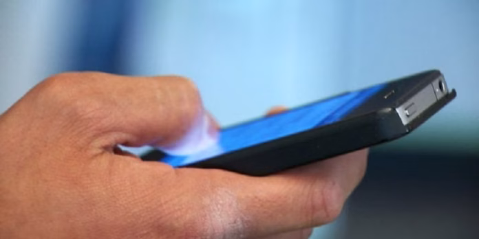 Telefon-kercenim-foto-ilustruese-750x375