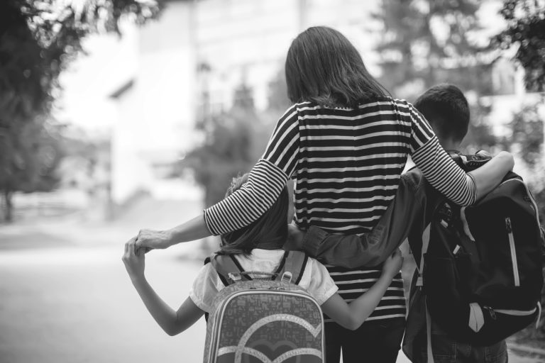 GRUAJA SHQIPTARE NË DIASPORË SI SHTYLLË E PADUKSHME E IDENTITETIT KOMBËTAR