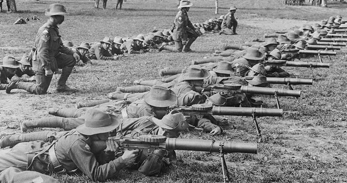 Lewis_gun_drill2-712x375