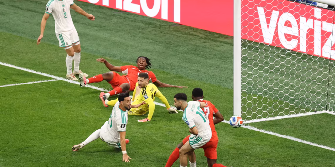 Xhaka e Zvicra eliminojnë Algjerinë
