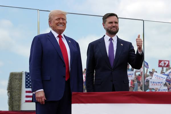 Trump mbështet privatisht JD Vance