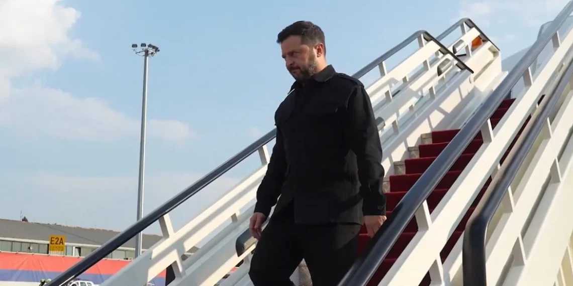 maketa-zelensky-1140x570