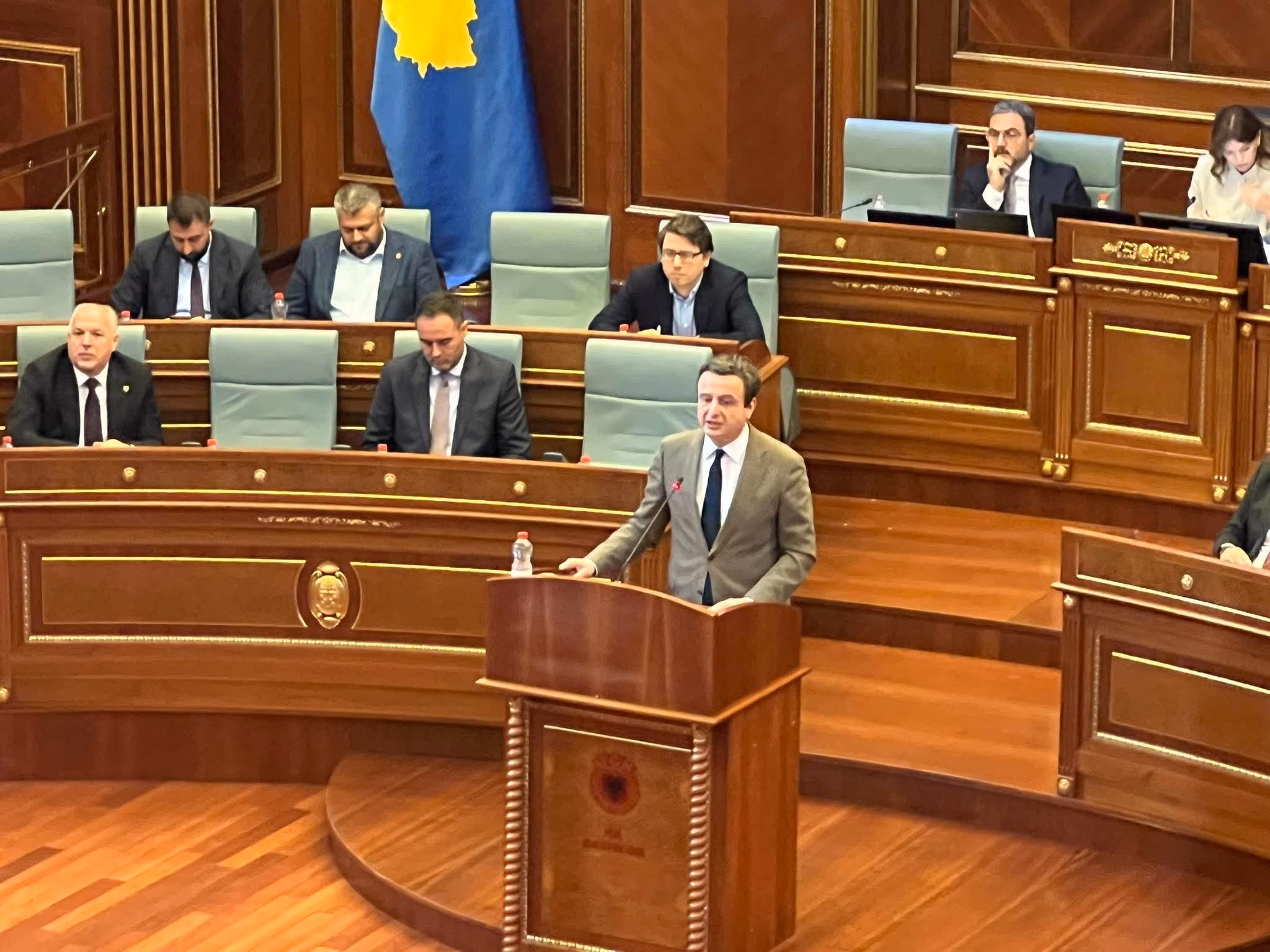 Kurti: Nisma për ndryshimin e ligjit e ngutshme, por e mbështesim