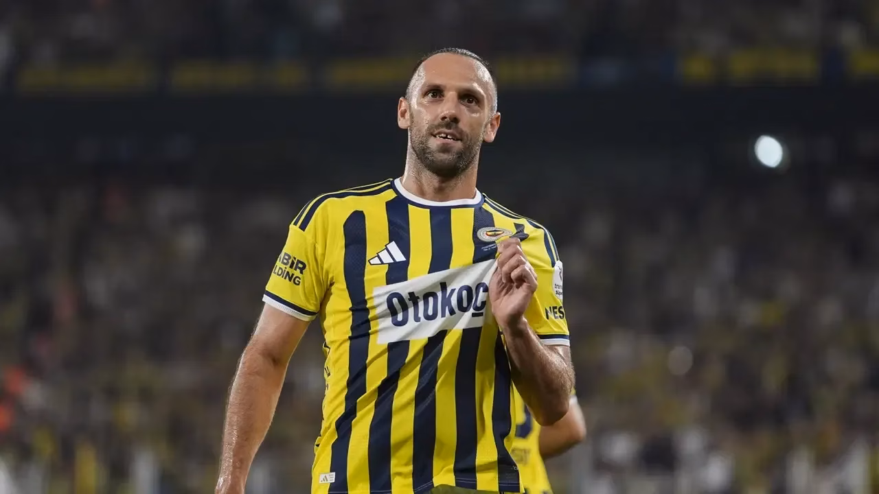 Slavia i merr pikë Fenerbahçes në Stamboll