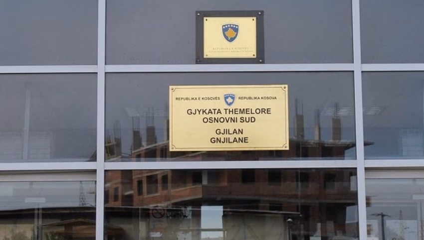 Sekuestrohen 53.2 kilogramë marihuanë në Gjilan, kërkohet paraburgim për dy të dyshuarit