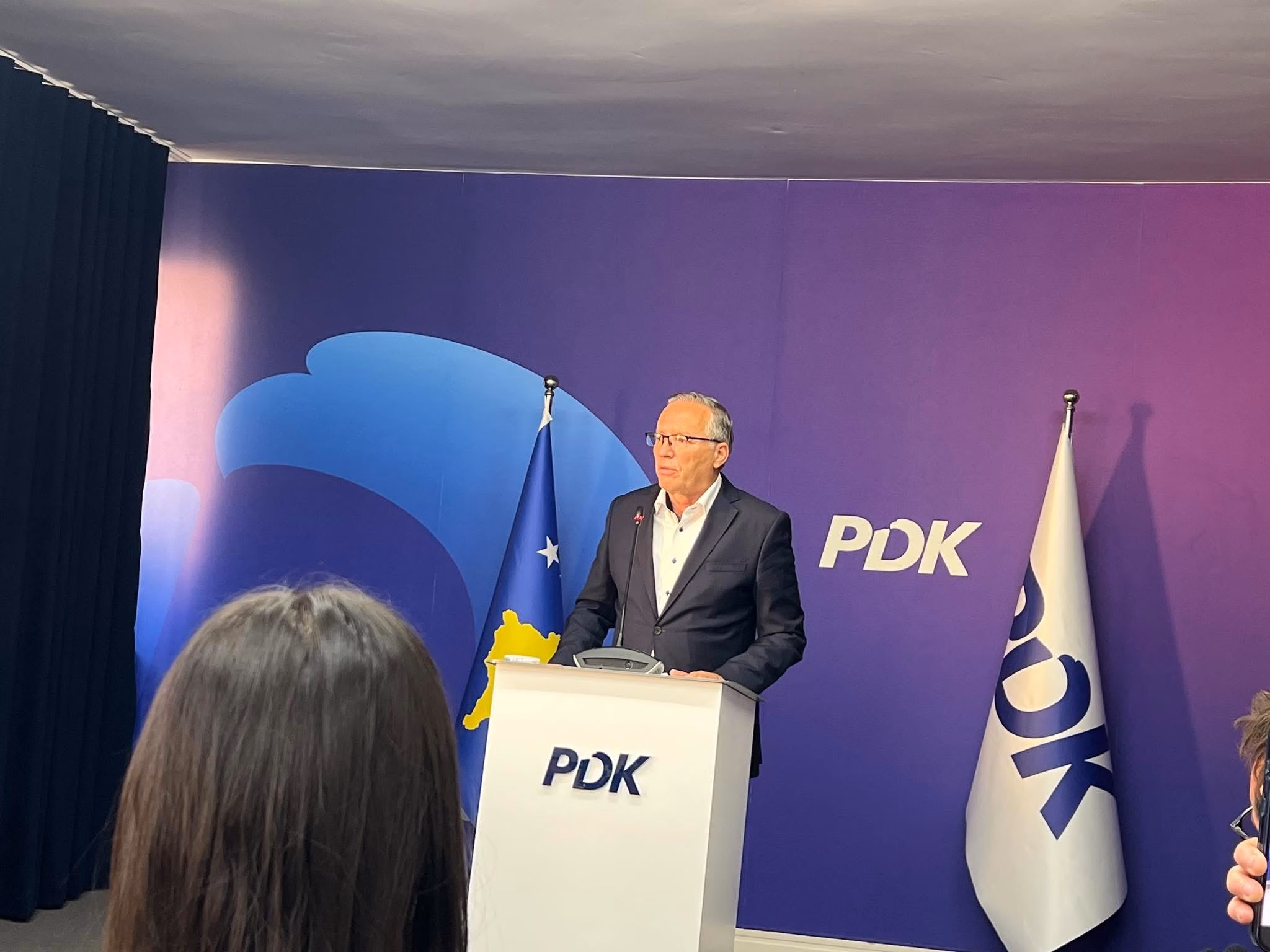 Hamza fton deputetët që projektligji për Specialen të miratohet nesër në dy leximet